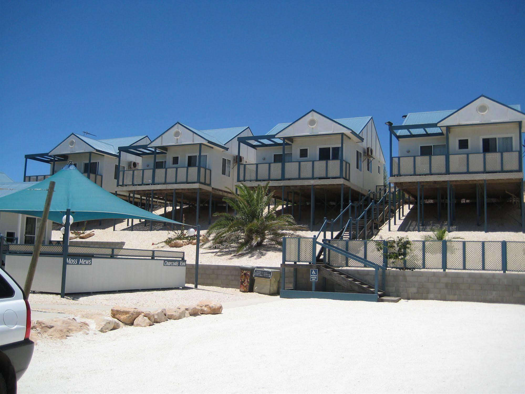 Oceanside Village Denham Exterior photo